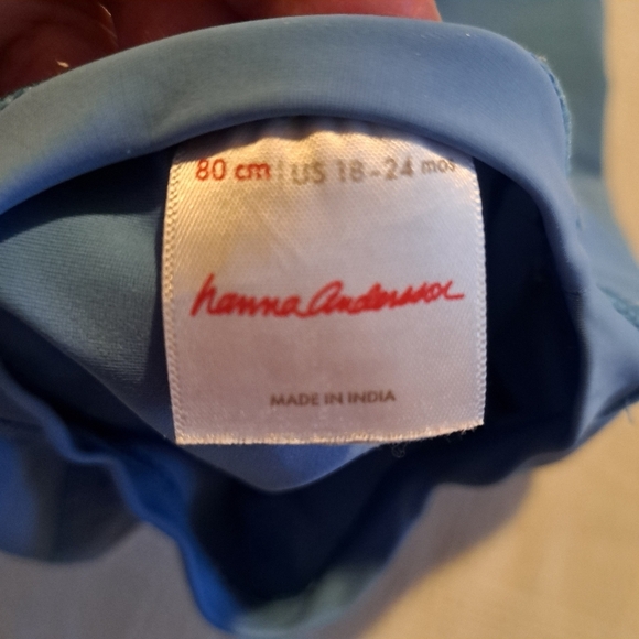 Hanna Andersson boys size 80 or 18-24 months rash guard free with $20 purchase - Picture 2 of 5